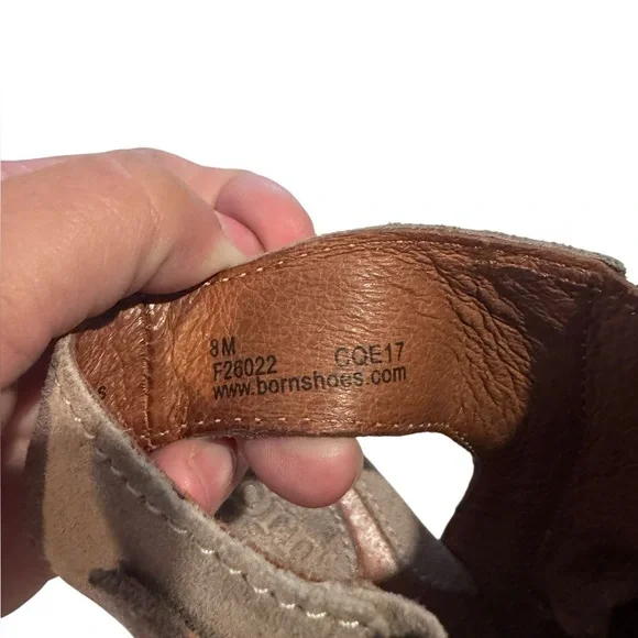 Born Margrit Women’s Sz 8 Taupe Suede Booties Open Slingback Buckle Heels Shoes - Picture 9 of 9